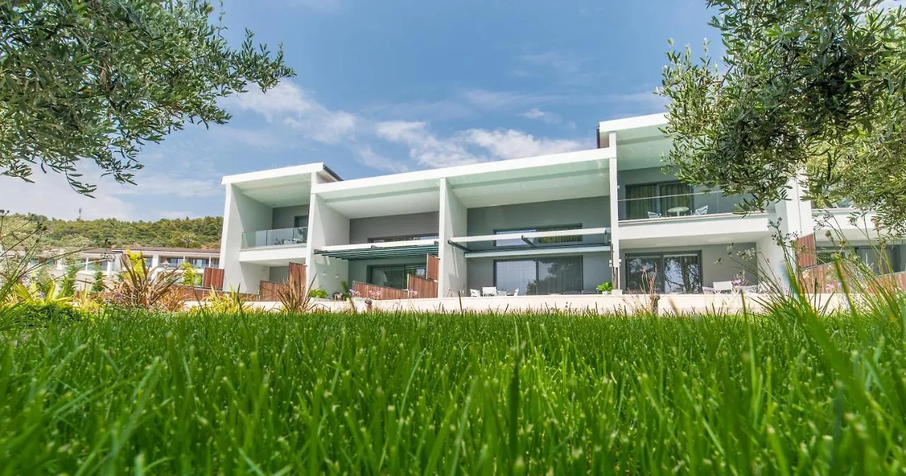 ניקיטי Lagomandra Luxury Suites With Private Pools אתר נופש