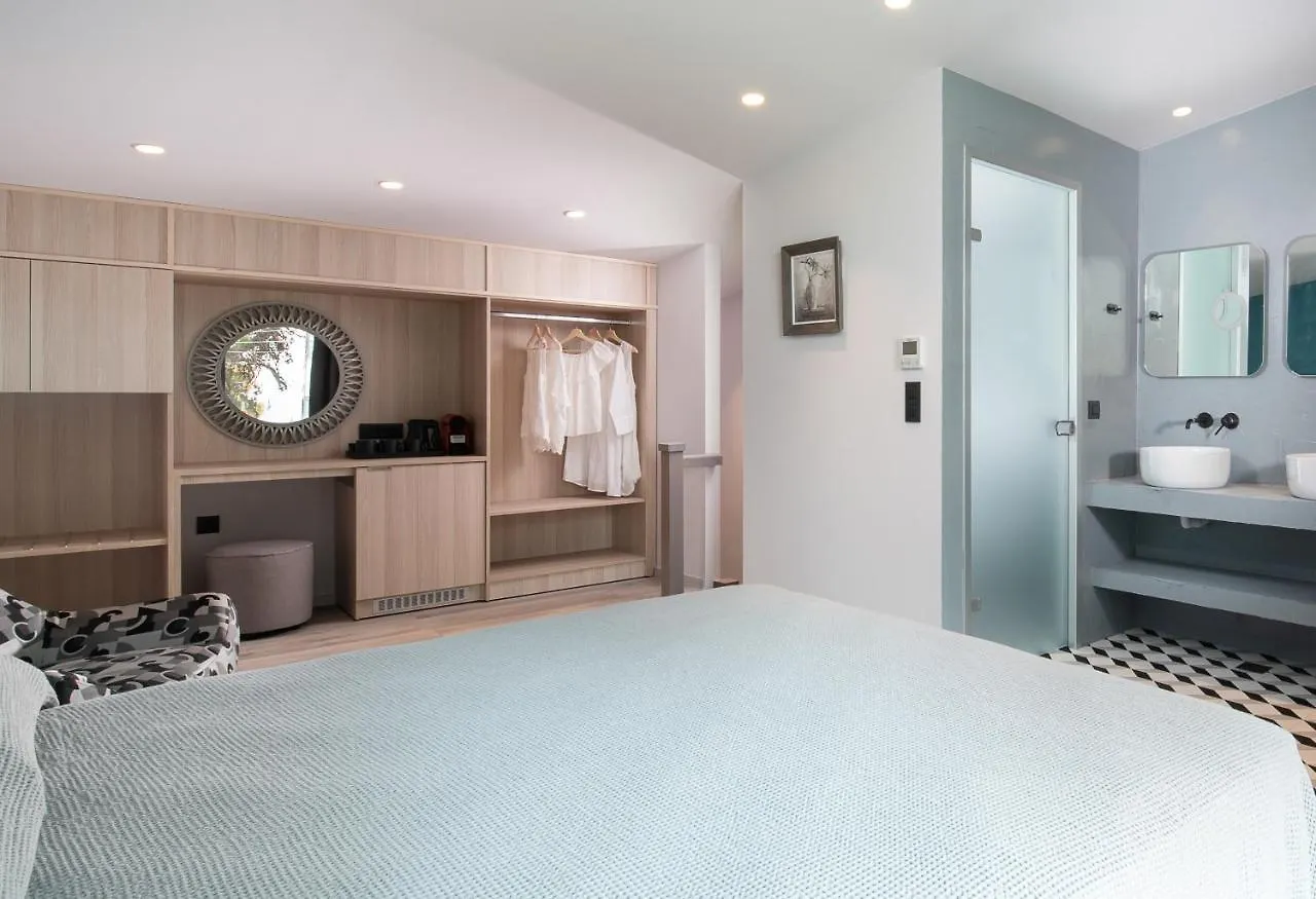 ניקיטי Lagomandra Luxury Suites With Private Pools אתר נופש