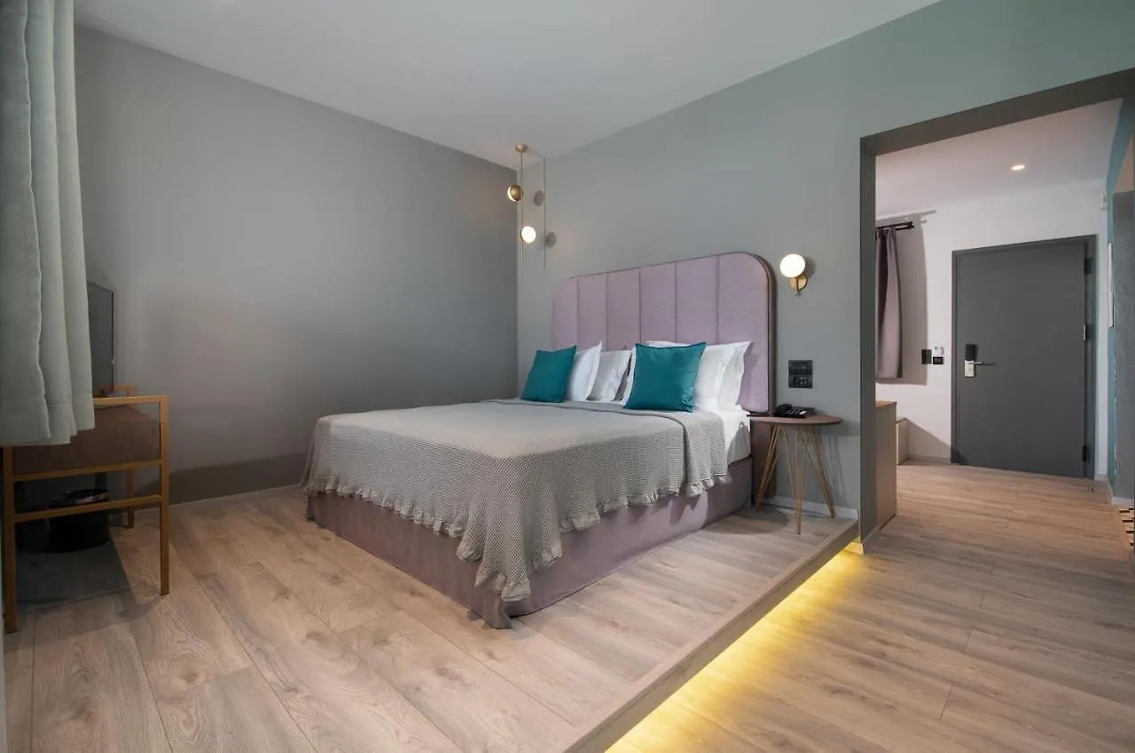 ניקיטי Lagomandra Luxury Suites With Private Pools
